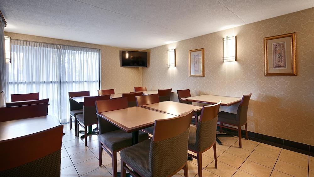 Best Western Halton Hills Georgetown Exterior foto